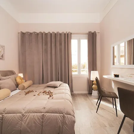 Venus Penthouse - Favoloso Attico In Pieno Centro A Рим